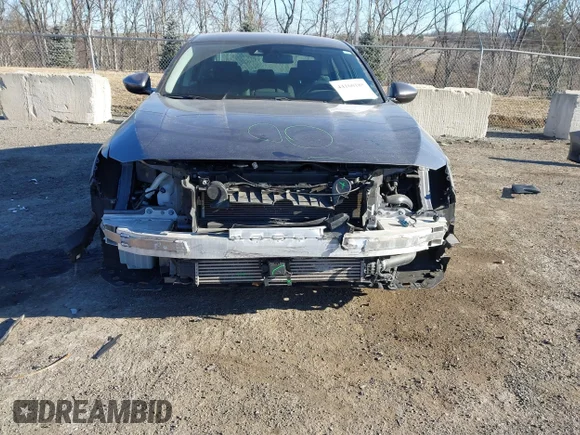 ✅ 2020 Honda Accord LX • VIN: 1HGCV1F15LA021849 • Lot: 44160185. Wystawiony na IAAI z przebiegiem 61 326 mil. Bezpłatny archiwum sprzedaży aukcyjnych z USA i szczegółowy raport historii pojazdu na DreamBid. Zdjęcie 6.