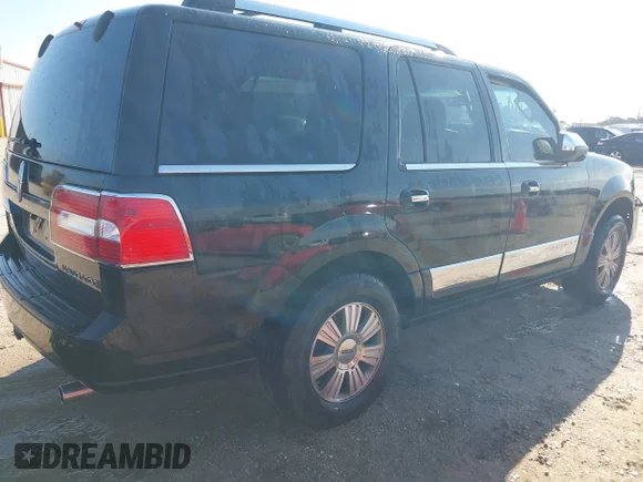 ✅ 2007 Lincoln Navigator • VIN: 5LMFU27527LJ00548 • Лот: 43999184. Опубліковано раніше на IAAI з пробігом 261 767 миль. Безкоштовний доступ до архіву аукціонних продажів зі США та докладний звіт про історію автомобіля на DreamBid. Зображення 4.