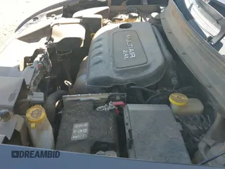 ✅ 2017 Jeep Cherokee Limited • VIN: 1C4PJLDB1HW516112 • Лот: 42703863. Опубликован ранее на IAAI с пробегом 176 072 миль. Бесплатный доступ к архиву аукционных продаж из США и подробный отчёт об истории автомобиля на DreamBid. Изображение 19.