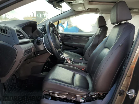 ✅ 2018 Honda Odyssey EX-L • VIN: 5FNRL6H73JB085549 • Lot: 74098384. Wystawiony na Copart z przebiegiem 47 593 mil. Bezpłatny archiwum sprzedaży aukcyjnych z USA i szczegółowy raport historii pojazdu na DreamBid. Zdjęcie 7.