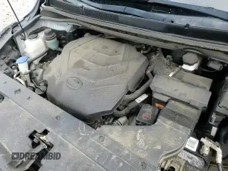 ✅ 2019 Kia Sedona LX • VIN: KNDMB5C10K6539327 • Lot: 81811685. Wystawiony na Copart z przebiegiem 140 714 mil. Bezpłatny archiwum sprzedaży aukcyjnych z USA i szczegółowy raport historii pojazdu na DreamBid. Zdjęcie 15.