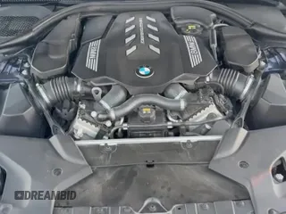 ✅ 2020 BMW 5 Series M550i xDrive • VIN: WBAJS7C00LBN96137 • Лот: 95794935. Опубликован ранее на Copart с пробегом 72 900 миль. Бесплатный доступ к архиву аукционных продаж из США и подробный отчёт об истории автомобиля на DreamBid. Изображение 11.