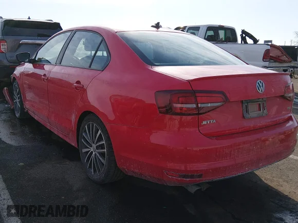 ✅ 2016 Volkswagen Jetta Sport • VIN: 3VWD17AJ9GM418446 • Lot: 44213345. Wystawiony na IAAI z przebiegiem 148 605 mil. Bezpłatny archiwum sprzedaży aukcyjnych z USA i szczegółowy raport historii pojazdu na DreamBid. Zdjęcie 3.