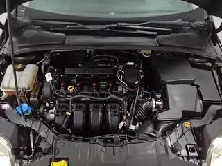 ✅ 2014 Ford Focus S • VIN: 1FADP3E29EL302133 • Lot: 91510615. Wystawiony na Copart z przebiegiem 44 878 mil. Bezpłatny archiwum sprzedaży aukcyjnych z USA i szczegółowy raport historii pojazdu na DreamBid. Zdjęcie 14.