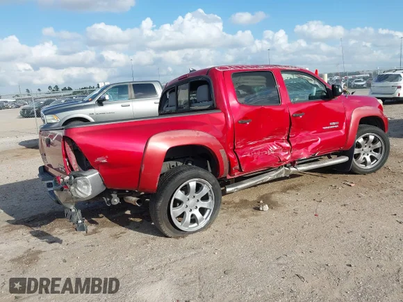 ✅ 2012 Toyota Tacoma PreRunner • VIN: 5TFJU4GN5CX015476 • Lot: 44514826. Wystawiony na IAAI z przebiegiem 277 977 mil. Bezpłatny archiwum sprzedaży aukcyjnych z USA i szczegółowy raport historii pojazdu na DreamBid. Zdjęcie 4.