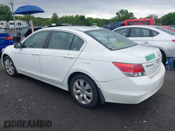 ✅ 2008 Honda Accord EX-L • VIN: 1HGCP268X8A059713 • Lot: 45207975. Wystawiony na IAAI z przebiegiem 308 613 mil. Bezpłatny archiwum sprzedaży aukcyjnych z USA i szczegółowy raport historii pojazdu na DreamBid. Zdjęcie 3.