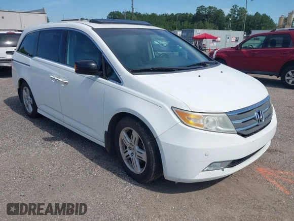 ✅ 2011 Honda Odyssey Touring • VIN: 5FNRL5H91BB065863 • Lot: 45315085. Wystawiony na IAAI z przebiegiem 212 869 mil. Bezpłatny archiwum sprzedaży aukcyjnych z USA i szczegółowy raport historii pojazdu na DreamBid. Zdjęcie 1.