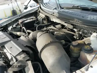 ✅ 2007 Ford F-150 XL • VIN: 1FTRF12237KD43183 • Lot: 43601209. Listed on IAAI with 307,364 mi. Free auction sales archive from the USA and detailed vehicle history report at DreamBid. Image 19.