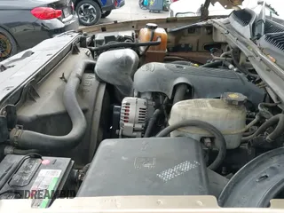 ✅ 2004 Chevrolet Silverado 2500HD LS • VIN: 1GCHC23U14F111681 • Лот: 41572118. Опубликован ранее на IAAI с пробегом 410 470 миль. Бесплатный доступ к архиву аукционных продаж из США и подробный отчёт об истории автомобиля на DreamBid. Изображение 20.