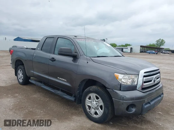 ✅ 2011 Toyota Tundra • VIN: 5TFRM5F16BX025987 • Lot: 44946007. Wystawiony na IAAI z przebiegiem 296 567 mil. Bezpłatny archiwum sprzedaży aukcyjnych z USA i szczegółowy raport historii pojazdu na DreamBid. Zdjęcie 1.