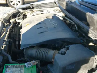 ✅ 2009 Toyota Matrix • VIN: 2T1KU40E89C023450 • Лот: 43729780. Опубликован ранее на IAAI с пробегом 141 165 миль. Бесплатный доступ к архиву аукционных продаж из США и подробный отчёт об истории автомобиля на DreamBid. Изображение 12.