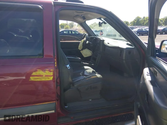 ✅ 2004 Chevrolet Avalanche Z71 • VIN: 3GNEK12TX4G154060 • Lot: 44941846. Wystawiony na IAAI z przebiegiem 221 792 mil. Bezpłatny archiwum sprzedaży aukcyjnych z USA i szczegółowy raport historii pojazdu na DreamBid. Zdjęcie 5.