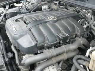 ✅ 2015 Volkswagen Touareg Sport • VIN: WVGEF9BP0FD002928 • Lot: 42323064. Listed on IAAI with 95,205 mi. Free auction sales archive from the USA and detailed vehicle history report at DreamBid. Image 18.