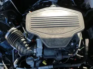 ✅ 2024 Cadillac XT6 AWD Sport • VIN: 1GYKPGRS0RZ736764 • Lot: 84216964. Wystawiony na Copart z przebiegiem 3 869 mil. Bezpłatny archiwum sprzedaży aukcyjnych z USA i szczegółowy raport historii pojazdu na DreamBid. Zdjęcie 17.