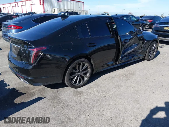✅ 2024 Cadillac CT5 Sport • VIN: 1G6DP5RK4R0115280 • Лот: 44885367. Опубликован ранее на IAAI с пробегом 20 048 миль. Бесплатный доступ к архиву аукционных продаж из США и подробный отчёт об истории автомобиля на DreamBid. Изображение 4.