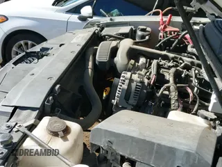 2011 Chevrolet Tahoe Commercial with VIN 1GNSK2E09BR200100, listed as a IAAI auction lot 41721798 with 143,557 mi miles and . Bid and sale history available at DreamBid. Image 19.