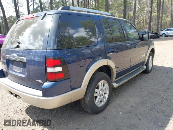 ✅ 2007 Ford Explorer Eddie Bauer • VIN: 1FMEU74E27UB47296 • Lot: 44758796. Listed on IAAI with 173,503 mi. Free auction sales archive from the USA and detailed vehicle history report at DreamBid. Image 4.