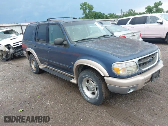 ✅ 2000 Ford Explorer • VIN: 1FMZU64PXYZA85549 • Лот: 42439504. Опубліковано раніше на IAAI з пробігом 141 315 миль. Безкоштовний доступ до архіву аукціонних продажів зі США та докладний звіт про історію автомобіля на DreamBid. Зображення 1.