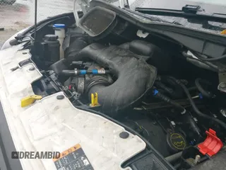 ✅ 2019 Ford Transit • VIN: 1FTYR2CM1KKB74976 • Lot: 43434419. Wystawiony na IAAI z przebiegiem 113 183 mil. Bezpłatny archiwum sprzedaży aukcyjnych z USA i szczegółowy raport historii pojazdu na DreamBid. Zdjęcie 19.