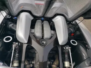 ✅ 2004 Porsche Carrera GT • VIN: WP0CA29894L001019 • Lot: 52988584. Wystawiony na Copart z przebiegiem 4 486 mil. Bezpłatny archiwum sprzedaży aukcyjnych z USA i szczegółowy raport historii pojazdu na DreamBid. Zdjęcie 15.