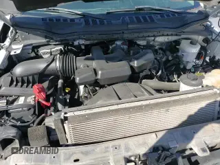 ✅ 2017 Ford F-350 • VIN: 1FTRF3C67HEE07061 • Lot: 46672235. Listed on Copart with 122,716 mi. Free auction sales archive from the USA and detailed vehicle history report at DreamBid. Image 16.