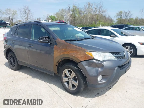 ✅ 2015 Toyota RAV4 XLE • VIN: 2T3RFREV5FW360884 • Lot: 44796695. Wystawiony na IAAI z przebiegiem 245 210 mil. Bezpłatny archiwum sprzedaży aukcyjnych z USA i szczegółowy raport historii pojazdu na DreamBid. Zdjęcie 1.