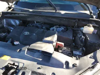 ✅ 2018 Toyota Highlander XLE • VIN: 5TDKZRFH9JS548187 • Lot: 87394365. Wystawiony na Copart z przebiegiem 69 203 mil. Bezpłatny archiwum sprzedaży aukcyjnych z USA i szczegółowy raport historii pojazdu na DreamBid. Zdjęcie 16.