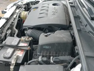 ✅ 2017 Toyota Corolla LE • VIN: 2T1BURHE2HC794860 • Lot: 43775355. Wystawiony na IAAI z przebiegiem 65 227 mil. Bezpłatny archiwum sprzedaży aukcyjnych z USA i szczegółowy raport historii pojazdu na DreamBid. Zdjęcie 18.