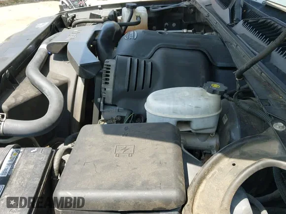 ✅ 2004 GMC Sierra Denali • VIN: 2GTFK69U441337522 • Lot: 42121568. Listed on IAAI with 138,869 mi. Free auction sales archive from the USA and detailed vehicle history report at DreamBid. Image 21.