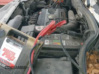 2013 Volkswagen Tiguan SE z VIN WVGAV7AX5DW504777, wystawiony jako IAAI lot #42596461 z przebiegiem 165 782 mil mil oraz . Historia ofert i sprzedaży dostępna na DreamBid. Obrazek 12.