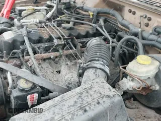 ✅ 1999 Jeep Cherokee Sport • VIN: 1J4FF68SXXL517472 • Lot: 43804898. Listed on IAAI with 212,646 mi. Free auction sales archive from the USA and detailed vehicle history report at DreamBid. Image 12.