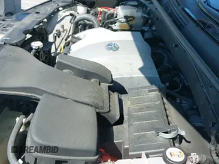 ✅ 2019 Toyota Highlander Hybrid XLE • VIN: 5TDJGRFH7KS074260 • Lot: 42758524. Wystawiony na IAAI z przebiegiem 116 253 mil. Bezpłatny archiwum sprzedaży aukcyjnych z USA i szczegółowy raport historii pojazdu na DreamBid. Zdjęcie 20.