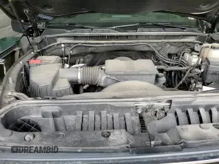 ✅ 2022 GMC Sierra 2500HD AT4 • VIN: 1GT49PE73NF152090 • Lot: 68900135. Wystawiony na Copart z przebiegiem 79 458 mil. Bezpłatny archiwum sprzedaży aukcyjnych z USA i szczegółowy raport historii pojazdu na DreamBid. Zdjęcie 13.