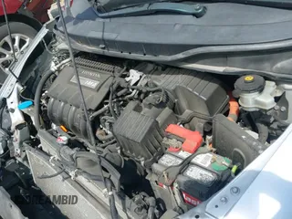 ✅ 2013 Honda Insight EX • VIN: JHMZE2H75DS000123 • Lot: 43195289. Listed on IAAI with 225,336 mi. Free auction sales archive from the USA and detailed vehicle history report at DreamBid. Image 19.