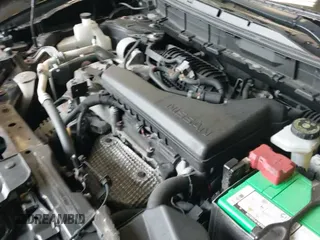 ✅ 2018 Nissan Rogue S • VIN: JN8AT2MV7JW342349 • Lot: 42860138. Wystawiony na IAAI z przebiegiem 72 497 mil. Bezpłatny archiwum sprzedaży aukcyjnych z USA i szczegółowy raport historii pojazdu na DreamBid. Zdjęcie 19.