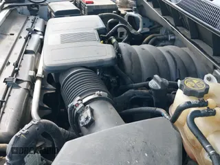 ✅ 2022 Chevrolet Silverado 1500 LT • VIN: 1GCUYDED3NZ226002 • Lot: 43301583. Wystawiony na IAAI z przebiegiem 62 447 mil. Bezpłatny archiwum sprzedaży aukcyjnych z USA i szczegółowy raport historii pojazdu na DreamBid. Zdjęcie 14.