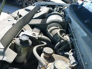 ✅ 2013 Ford Econoline Passenger XL • VIN: 1FBNE3BLXDDA22283 • Lot: 41787324. Wystawiony na IAAI z przebiegiem 199 767 mil. Bezpłatny archiwum sprzedaży aukcyjnych z USA i szczegółowy raport historii pojazdu na DreamBid. Zdjęcie 17.