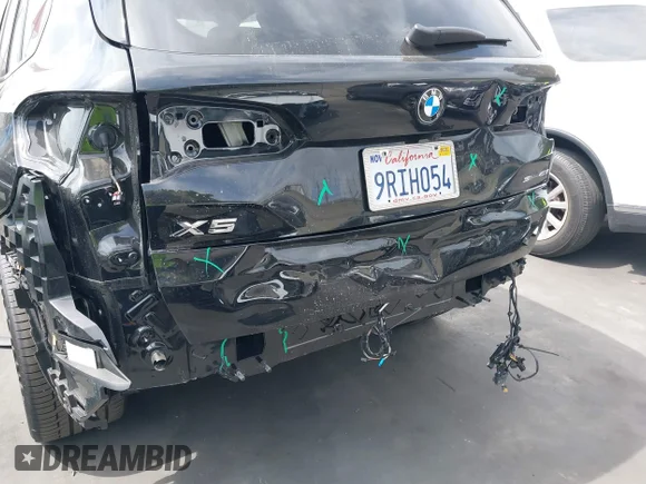 ✅ 2025 BMW X5 sDrive40i • VIN: 5UX13EU04S9Y21019 • Lot: 42202781. Wystawiony na IAAI z przebiegiem 2 934 mil. Bezpłatny archiwum sprzedaży aukcyjnych z USA i szczegółowy raport historii pojazdu na DreamBid. Zdjęcie 6.