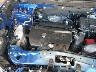 ✅ 2025 Mitsubishi Outlander S • VIN: JA4ARUAU9SU010115 • Lot: 94284035. Wystawiony na Copart z przebiegiem 8 755 mil. Bezpłatny archiwum sprzedaży aukcyjnych z USA i szczegółowy raport historii pojazdu na DreamBid. Zdjęcie 15.