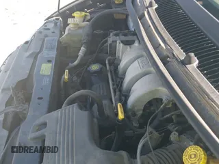 ✅ 2000 Chrysler Town & Country LX • VIN: 1C4GP44G6YB690782 • Lot: 41661036. Listed on IAAI with 287,967 mi. Free auction sales archive from the USA and detailed vehicle history report at DreamBid. Image 13.