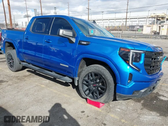 ✅ 2023 GMC Sierra 1500 Elevation • VIN: 3GTUUCE83PG101321 • Лот: 43455118. Опубликован ранее на IAAI с пробегом 39 272 миль. Бесплатный доступ к архиву аукционных продаж из США и подробный отчёт об истории автомобиля на DreamBid. Изображение 1.