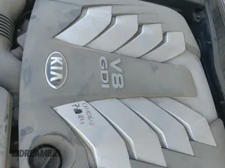 ✅ 2016 Kia K900 Luxury • VIN: KNALW4D43G6032820 • Lot: 43056846. Wystawiony na IAAI z przebiegiem 78 702 mil. Bezpłatny archiwum sprzedaży aukcyjnych z USA i szczegółowy raport historii pojazdu na DreamBid. Zdjęcie 18.