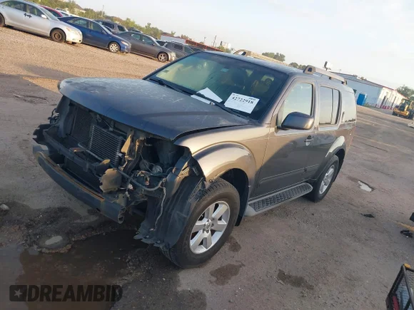 ✅ 2010 Nissan Pathfinder LE • VIN: 5N1AR1NN2AC614919 • Lot: 42722918. Wystawiony na IAAI z przebiegiem Nie podano. Bezpłatny archiwum sprzedaży aukcyjnych z USA i szczegółowy raport historii pojazdu na DreamBid. Zdjęcie 2.