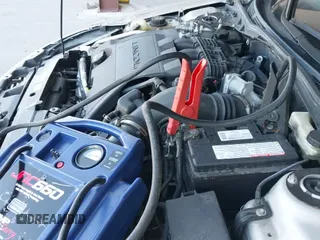 ✅ 2010 Lincoln MKZ • VIN: 3LNHL2GC9AR658189 • Lot: 43765075. Listed on IAAI with 115,187 mi. Free auction sales archive from the USA and detailed vehicle history report at DreamBid. Image 13.