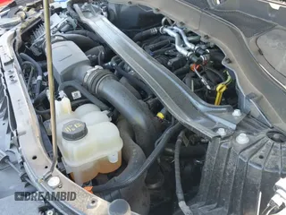 ✅ 2022 Ford Explorer ST • VIN: 1FM5K8GC7NGB56366 • Lot: 43374875. Wystawiony na IAAI z przebiegiem 40 511 mil. Bezpłatny archiwum sprzedaży aukcyjnych z USA i szczegółowy raport historii pojazdu na DreamBid. Zdjęcie 19.