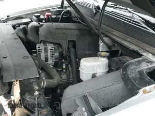 ✅ 2013 Chevrolet Avalanche LS • VIN: 3GNMCEE05DG377401 • Lot: 42789451. Listed on IAAI with 48,512 mi. Free auction sales archive from the USA and detailed vehicle history report at DreamBid. Image 19.