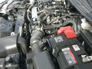 ✅ 2021 Nissan Versa SR • VIN: 3N1CN8FV0ML924370 • Лот: 42473863. Опубликован ранее на IAAI с пробегом 45 878 миль. Бесплатный доступ к архиву аукционных продаж из США и подробный отчёт об истории автомобиля на DreamBid. Изображение 19.