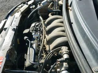 ✅ 2001 Ford Windstar LX • VIN: 2FMZA51401BB49040 • Lot: 43749691. Wystawiony na IAAI z przebiegiem 218 704 mil. Bezpłatny archiwum sprzedaży aukcyjnych z USA i szczegółowy raport historii pojazdu na DreamBid. Zdjęcie 12.