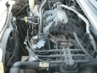 ✅ 2008 Chrysler Town & Country Touring • VIN: 2A8HR54P88R682746 • Lot: 41769917. Listed on IAAI with 198,072 mi. Free auction sales archive from the USA and detailed vehicle history report at DreamBid. Image 19.