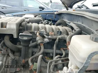 ✅ 2005 Toyota 4Runner SR5 Sport • VIN: JTEBT14R758026369 • Лот: 43652567. Опубликован ранее на IAAI с пробегом 176 568 миль. Бесплатный доступ к архиву аукционных продаж из США и подробный отчёт об истории автомобиля на DreamBid. Изображение 19.